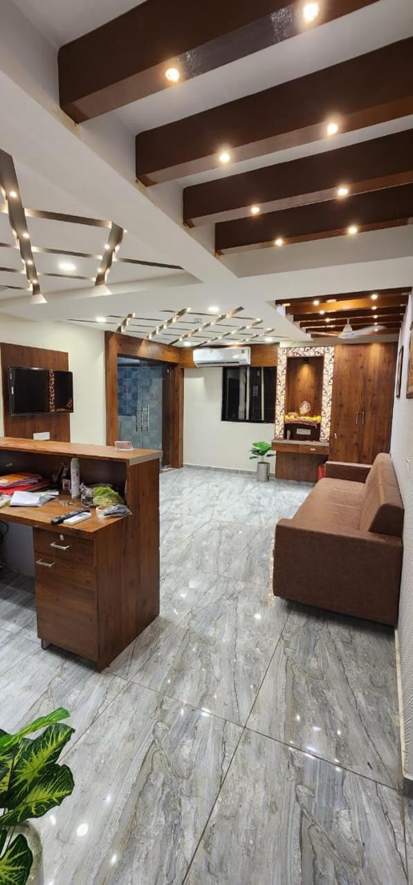 Hotel Sun Shine 아흐메다바드 외부 사진